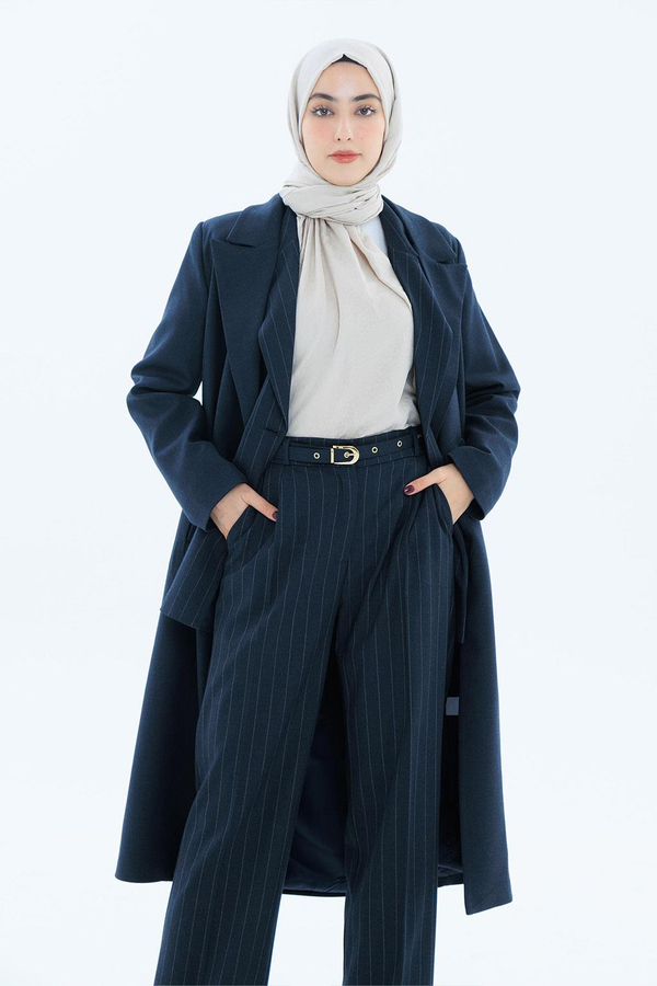 Efeminen Takım Lacivert