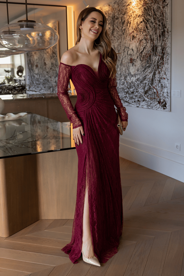Göğüs Detaylı Dantel Abiye - BORDO