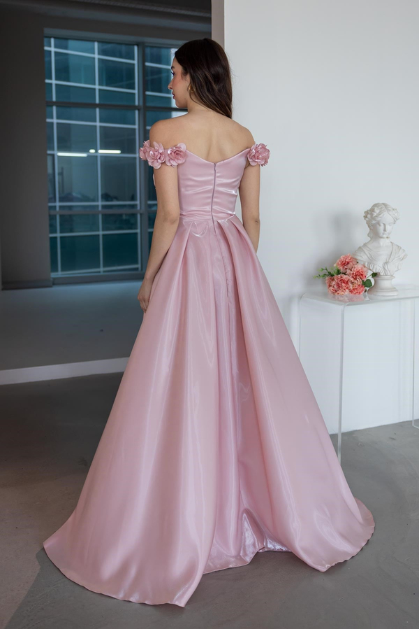 Omuz Gül Detaylı Saten Abiye - PEMBE