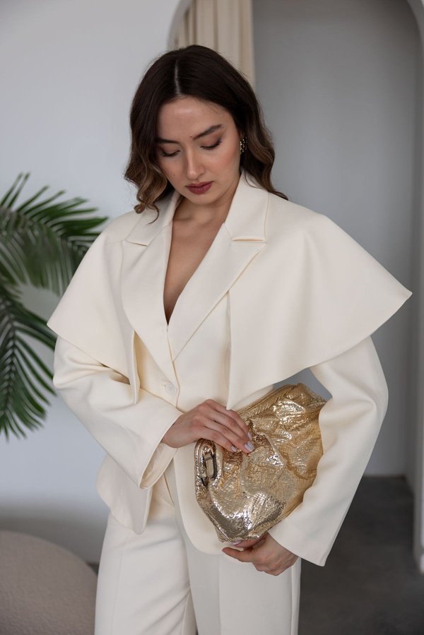 Pelerin Detaylı Blazer Takım - KREM