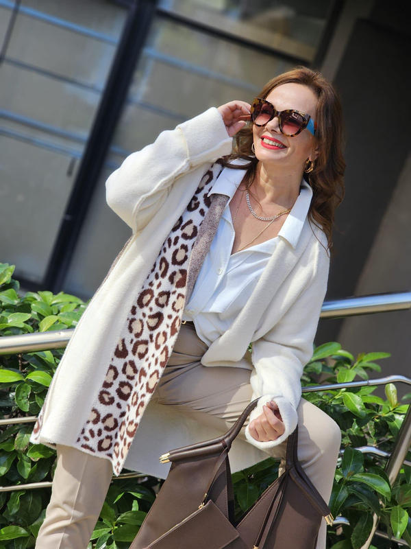 FELİX12621 Leopar Detaylı Krem Angora Uzun Hırka