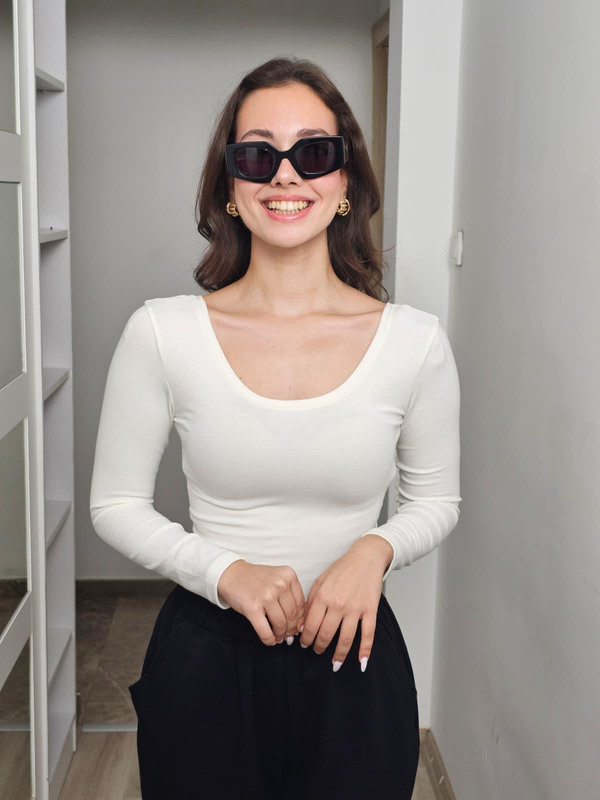 FELİX14082 Ön Arka U Yaka Krem Body Bluz