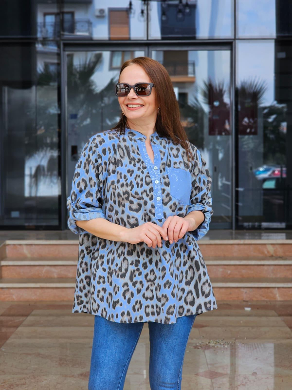FELİX14194 Hakim Yaka Pul Detaylı Leopar Desenli İthal İndigo Viskon Bluz