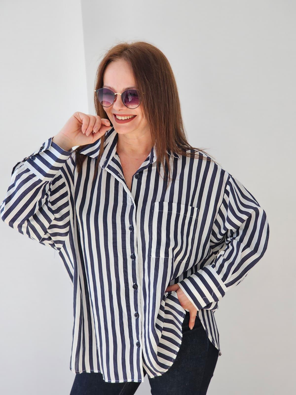 FELİX14766 Cepli Yan Yırtmaçlı Lacivert Beyaz Çizgili Oversize Gömlek