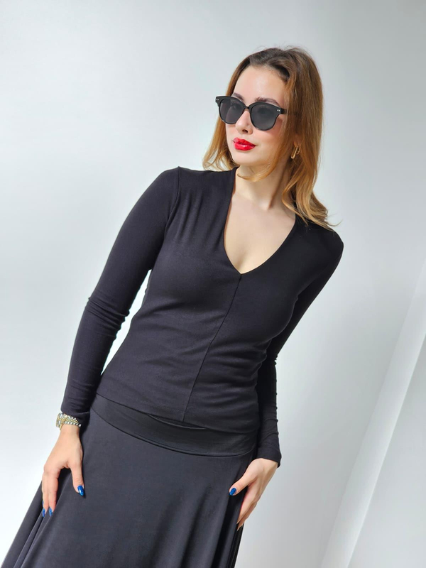 FELİX14771 V Yaka Uzun Kol Siyah Body 