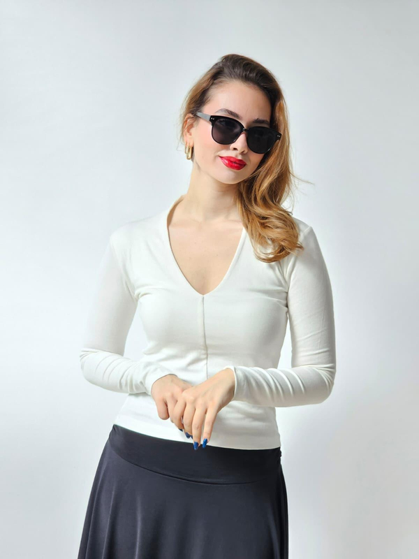 FELİX14772 V Yaka Uzun Kol Krem Body 