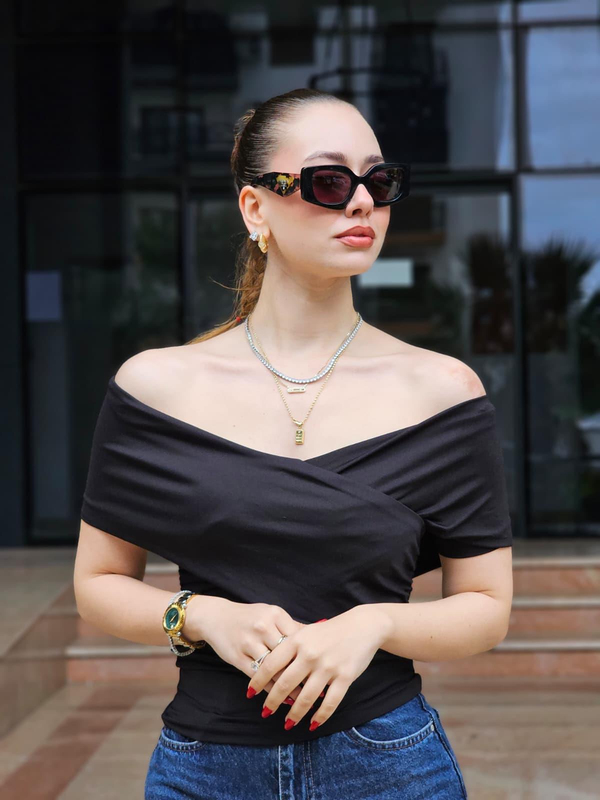 FELİX14931 Kruvaze Yaka Siyah Body Bluz