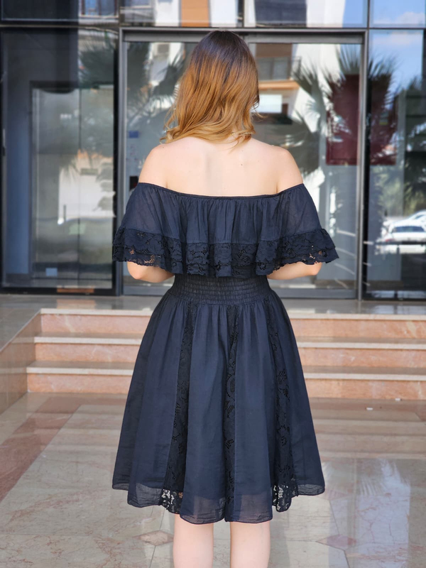 FELİX15435 Madonna Yaka Bel lastikli Danteli İthal Siyah Elbise