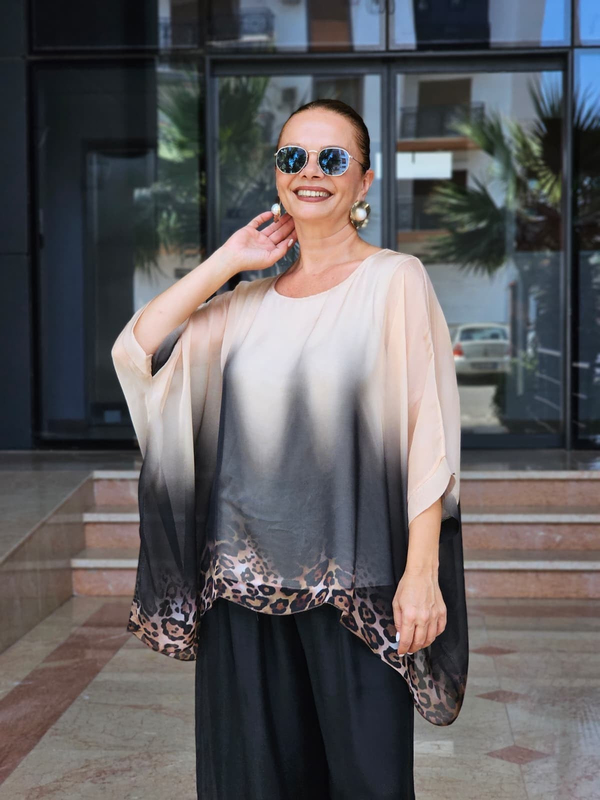 FELİX15473 Leopar Desenli İthal İpekli Bej Batik Bluz