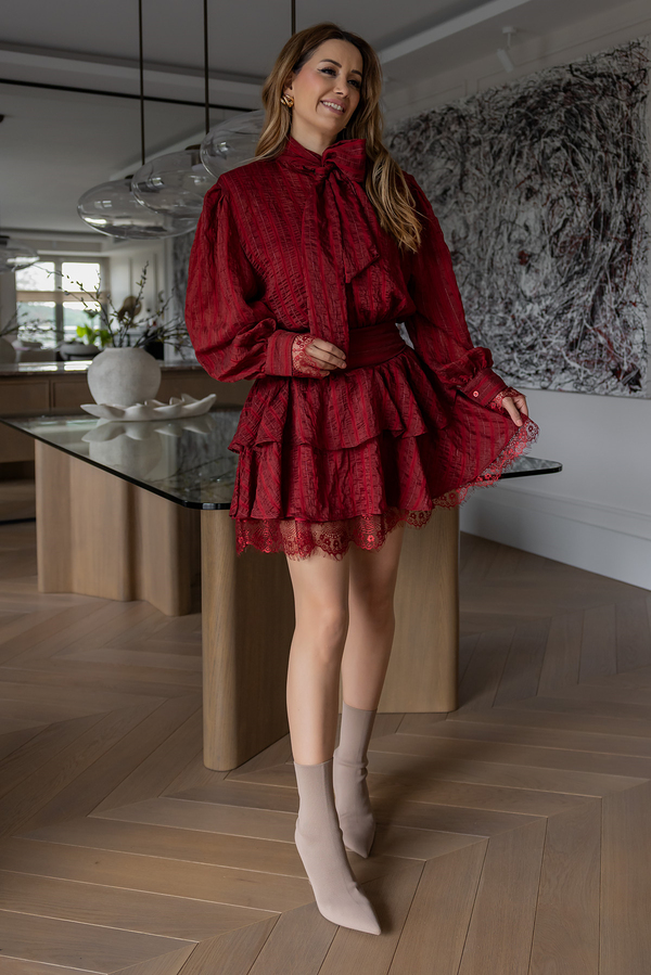 Vatkalı Dantel Detay Elbise - BORDO