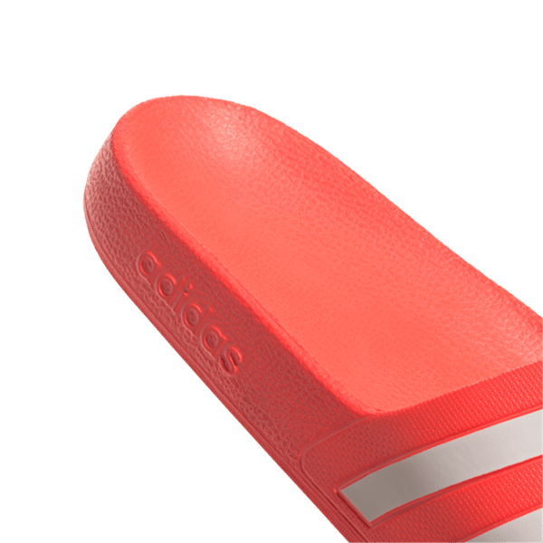ADILETTE AQUA