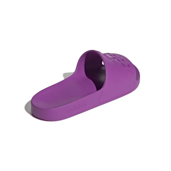 ADILETTE AQUA