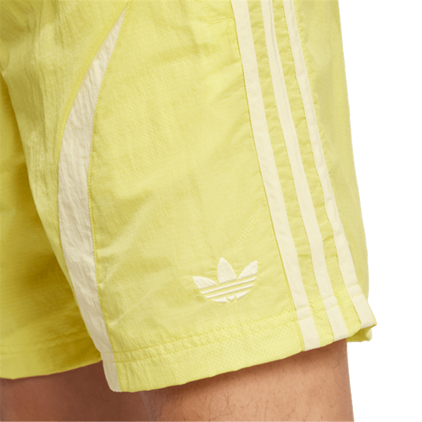 2000 SHORTS