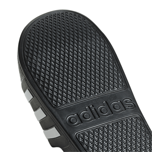 ADILETTE AQUA