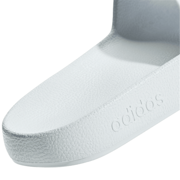 ADILETTE AQUA