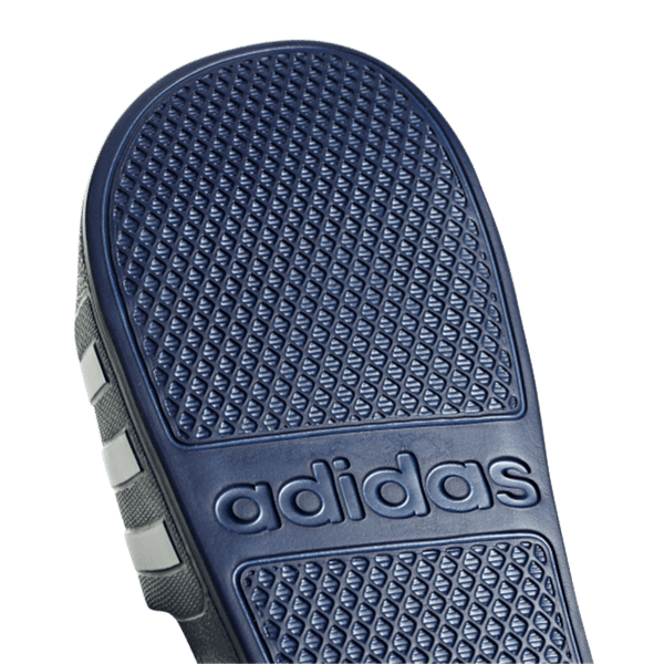 ADILETTE AQUA