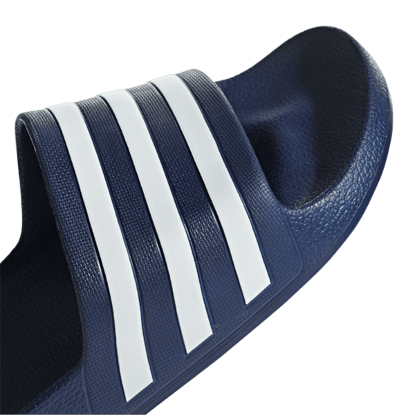 ADILETTE AQUA