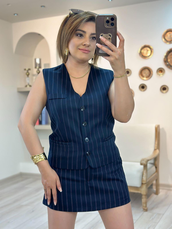 Çizgili Düğme Detaylı Yelek LACİVERT-23YUST000282