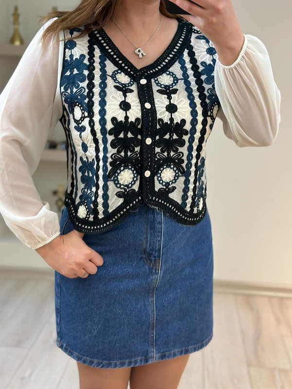 Düğmeli Şifon Kol Etnik Desen Bluz KREM-23YUST000153
