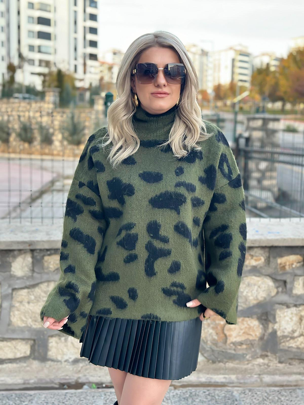 Leopar Desenli Dik Yaka Kazak HAKİ-23KUST000101