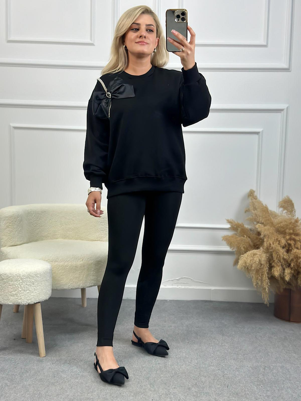 Papyon Detaylı Taş İşleme Bisiklet Yaka Oversize Sweatshirt SİYAH-23YUST000138