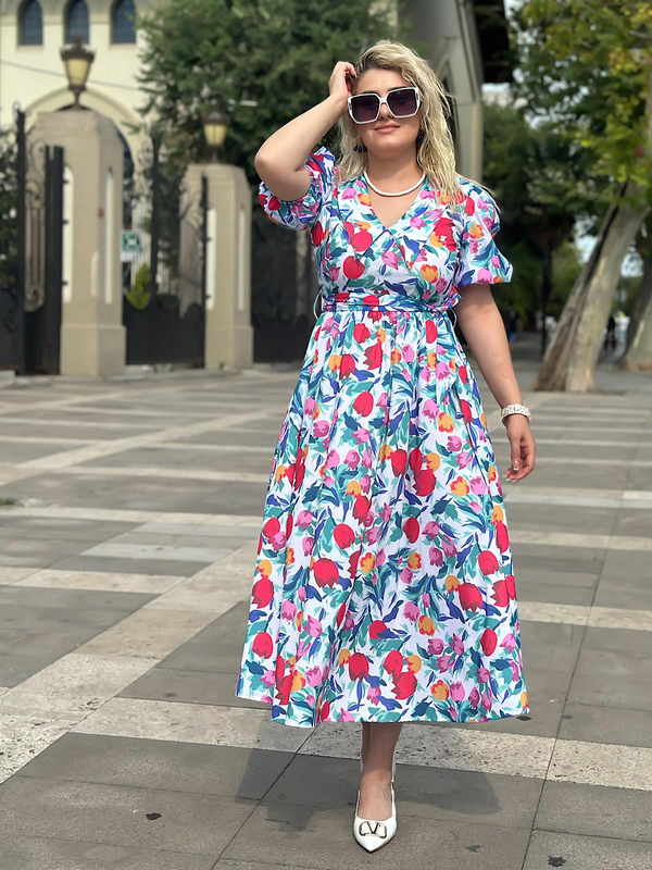 Pembe Çiçek Desenli Bebe Yaka Elbise EKRU-23YELB000114