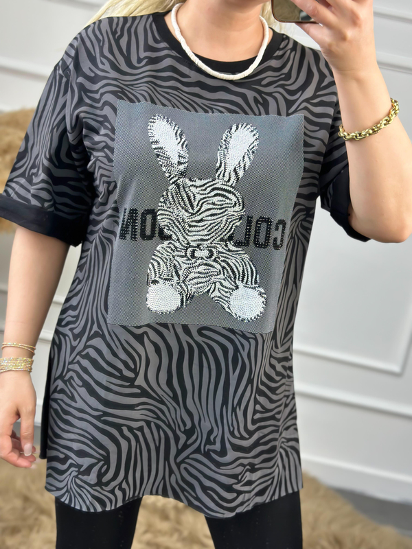 Renkli Tavşanlı Tshirt SİYAH-23YUST000059