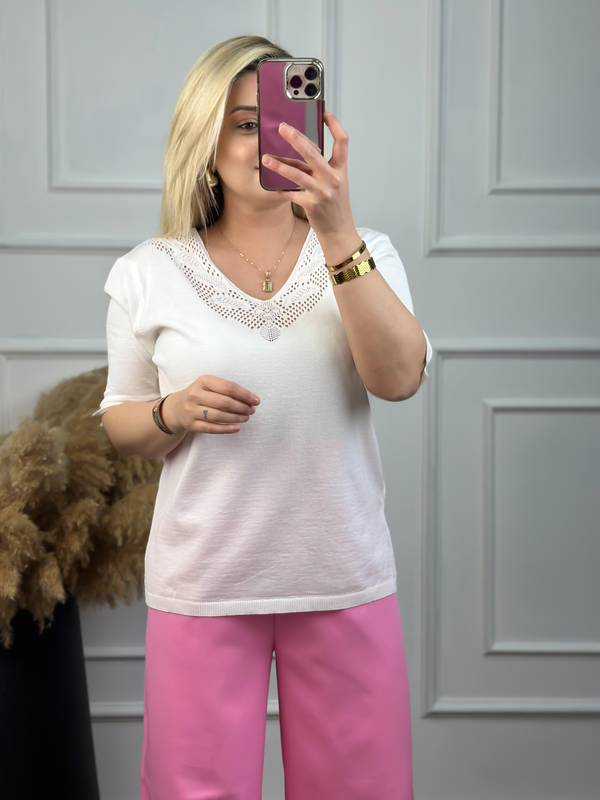 Yaka Detaylı Kısa  Kol Bluz BEYAZ-23YUST000040
