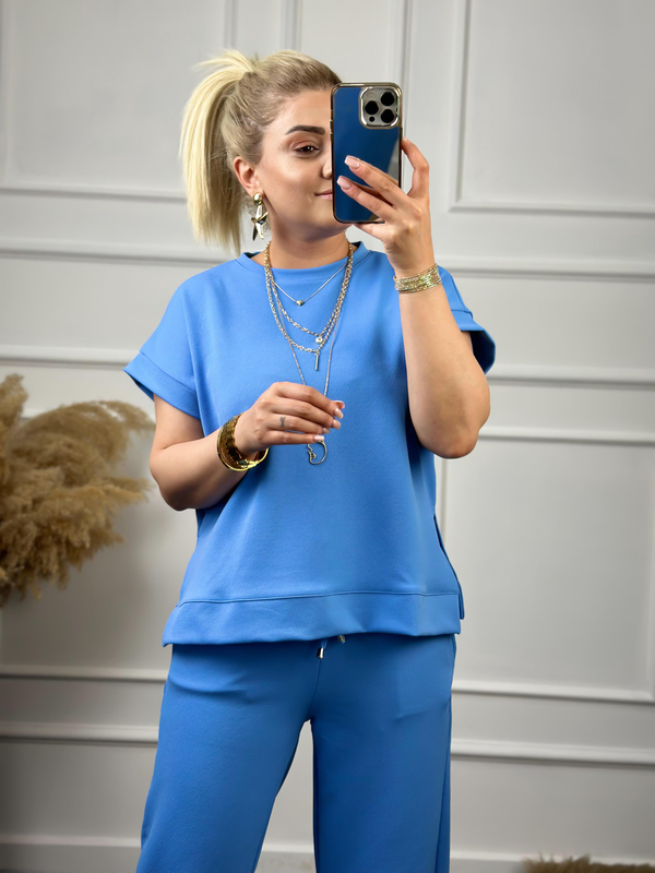 Yanları Yırtmaçlı Likralı Bol Paça Pantolon Bluz Takım MAVİ-23YUST000048