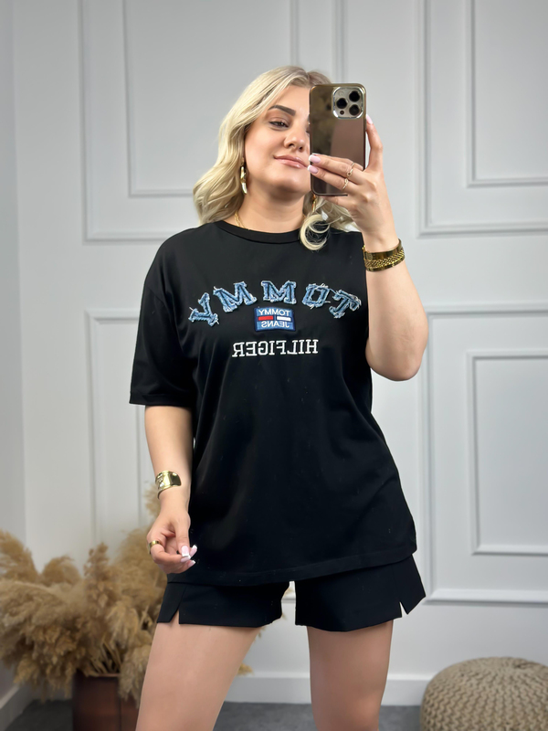 Yazı Bakılı Tshirt SİYAH-23YUST000073