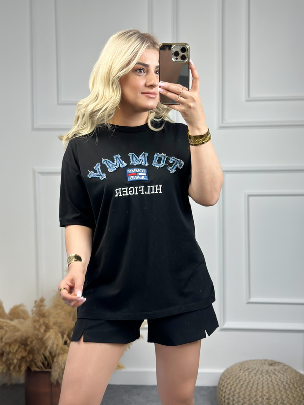 Yazı Bakılı Tshirt SİYAH-23YUST000073