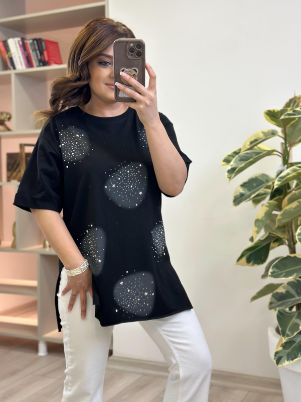 Yuvarlak Taşlı Yanları Yırtmaçlı Tshirt SİYAH-23YUST000229