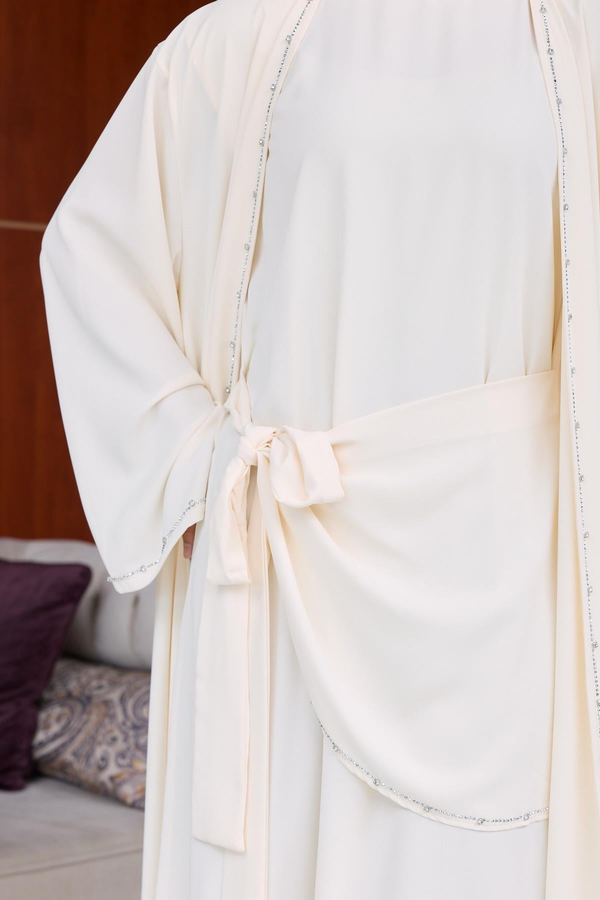 Berinda Taş Şerit Detaylı Abaya - Krem