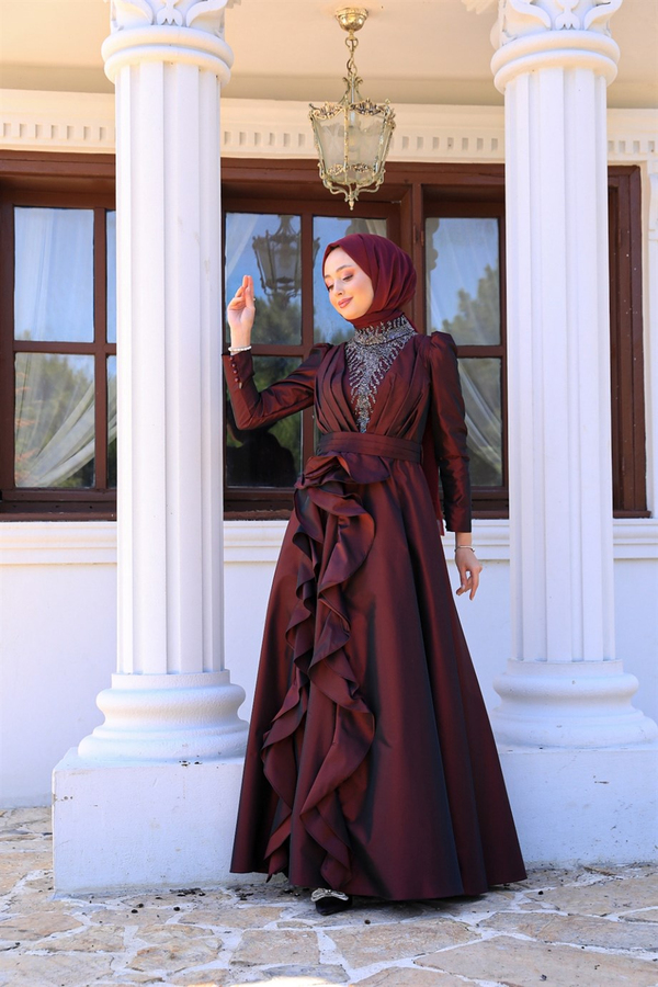 Leyla Dressy - Claret Red