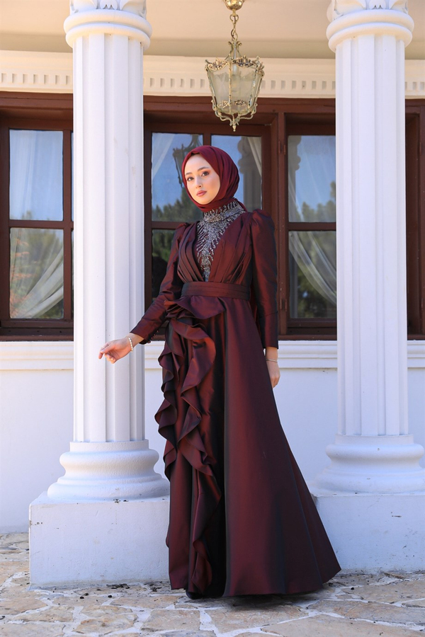 Leyla Dressy - Claret Red