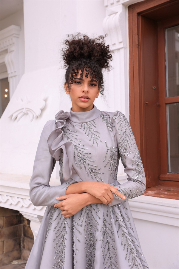 Pınar Abiye - Gri