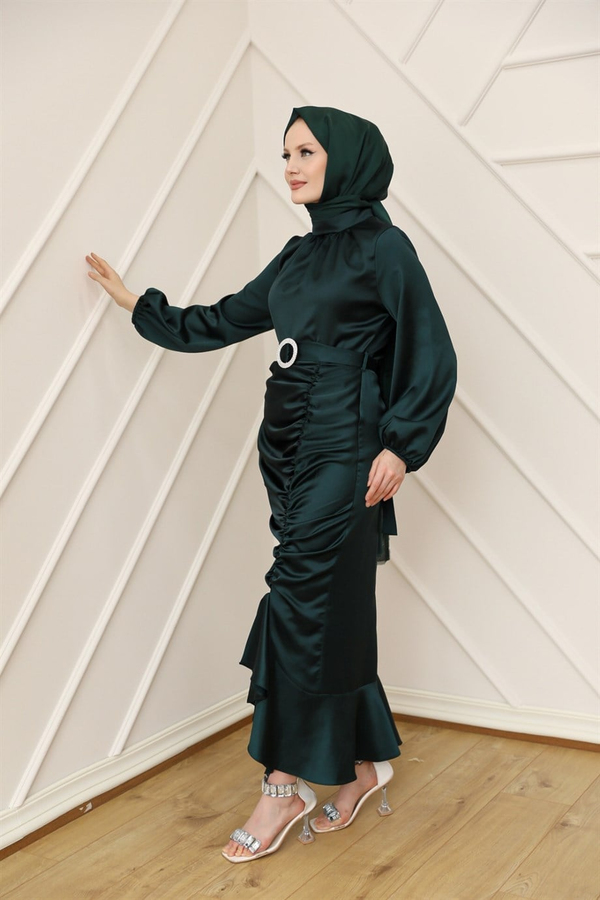 Satin Style Dressy - Emerald Green