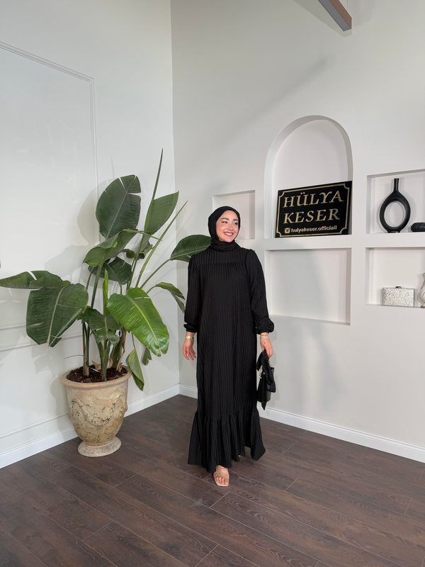 Seçil Elbise - Siyah