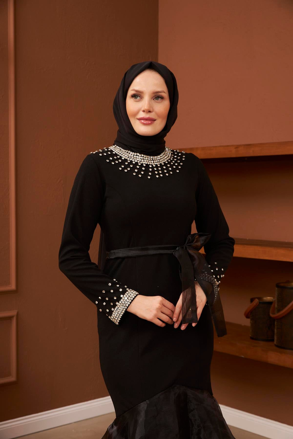 Tuğba Abiye - Siyah