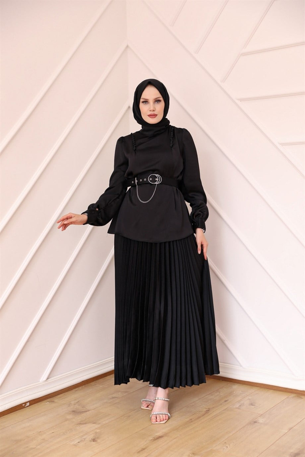 Belt Chain Detailed Suit - Black