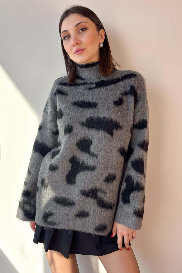 Antrasit Dik Yaka Oversize Leopar Desenli  Kazak