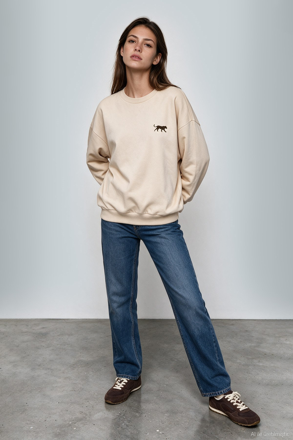 Bej Kaplan Nakışlı Üç İplik Şardonlu Sweatshirt
