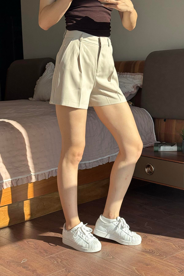 Bej Şehir Boy Kumaş Şort