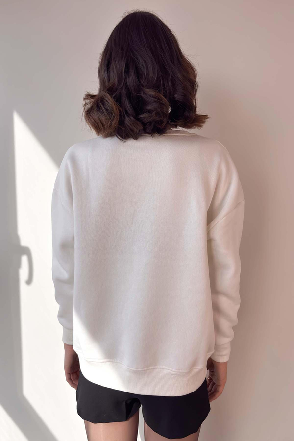 Beyaz Leopar Nakışlı Fermuarlı Sweatshirt