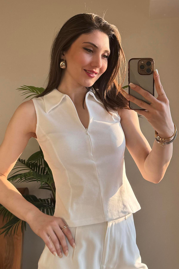 Ekru Polo Yaka Fermuarlı T Shirt
