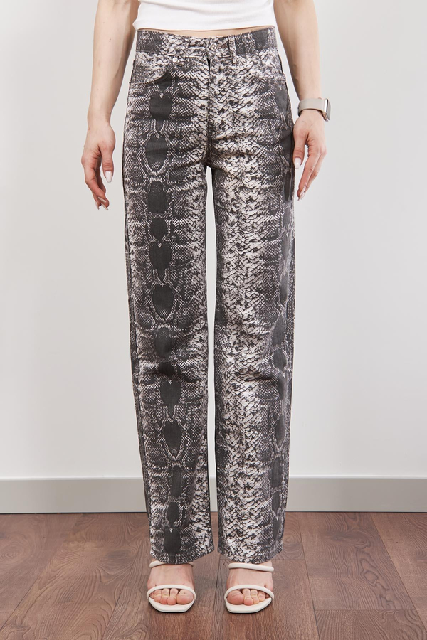Gri Yılan Desenli Straight Jean