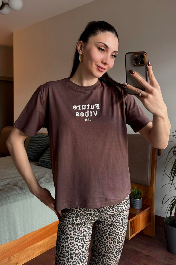 Kahverengi Future Vibes Nakışlı T Shirt