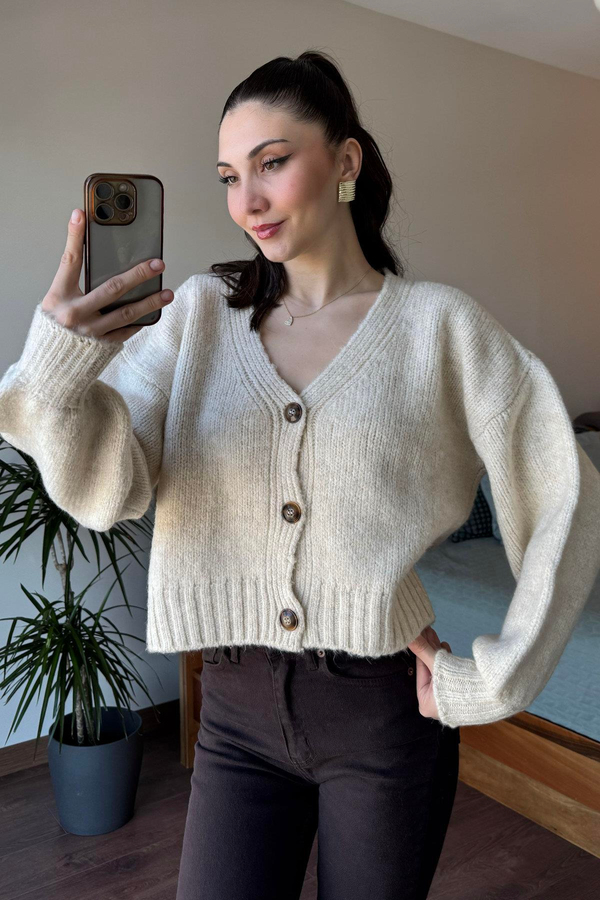 Krem Aura V Yaka Basic Hırka