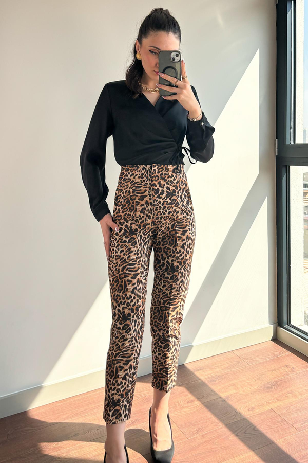 Leopar Önü Flatolu Kumaş  Pantolon