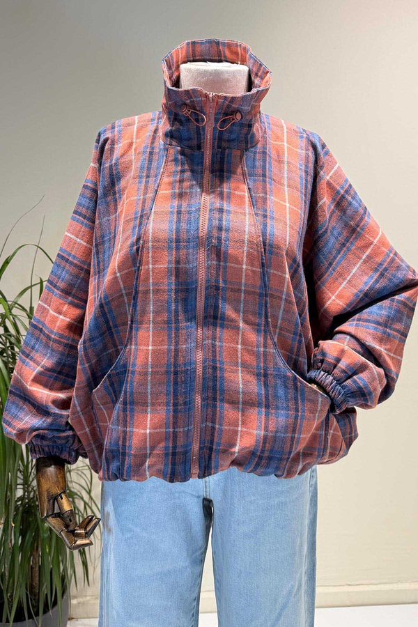 Turuncu Dik Yakalı Reglan Ceket